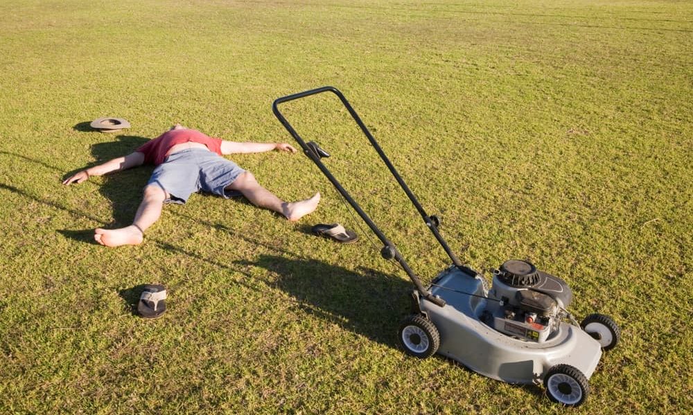 How Many Calories Does Mowing the Lawn Burn