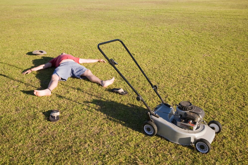 How Many Calories Does Mowing the Lawn Burn