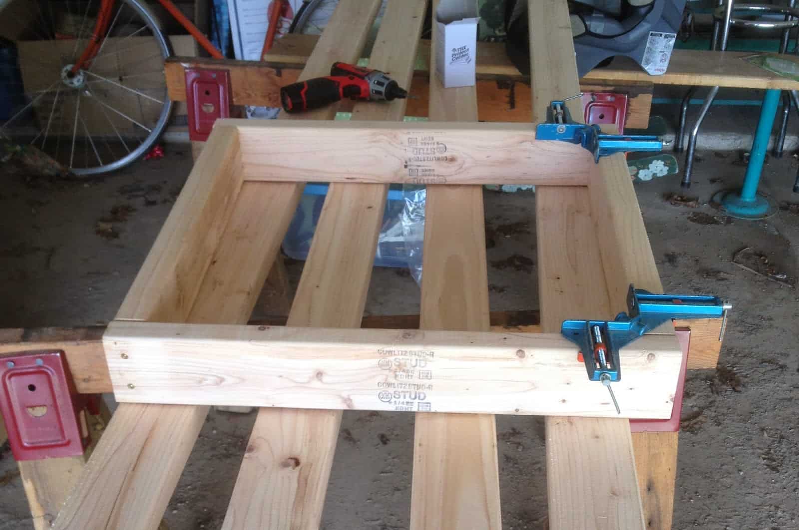 DIY Table Saw Stand on Casters
