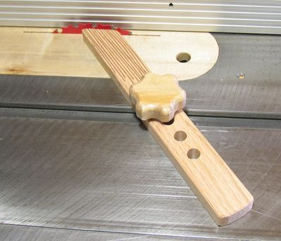 Making a Featherboard Hold Down